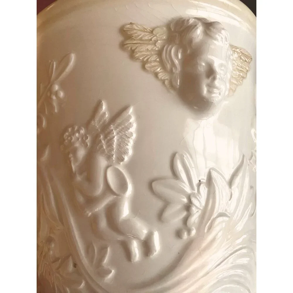 Lenox Butlers Pantry Cherub Cachepot/Ice Bucket - White Ceramic - Embossed Pinea